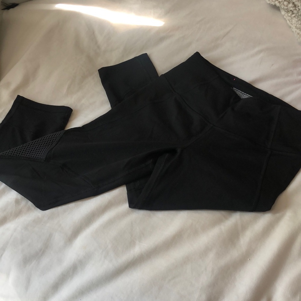 NWOT Size small Victoria’s Secret knockout Capri